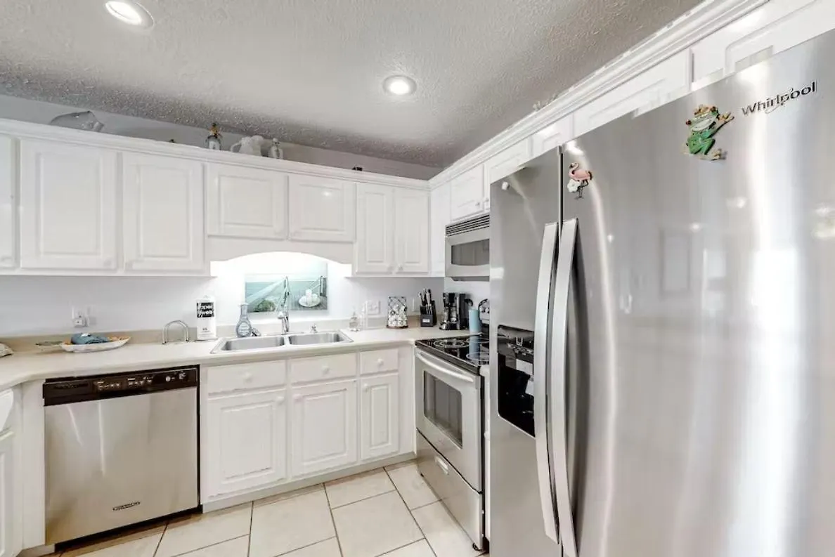 Charming 2 Bedroom Beach Cottage, Free Daily Activities Included, Sleeps 8, Quiet! Home Panama City Beach 0*,