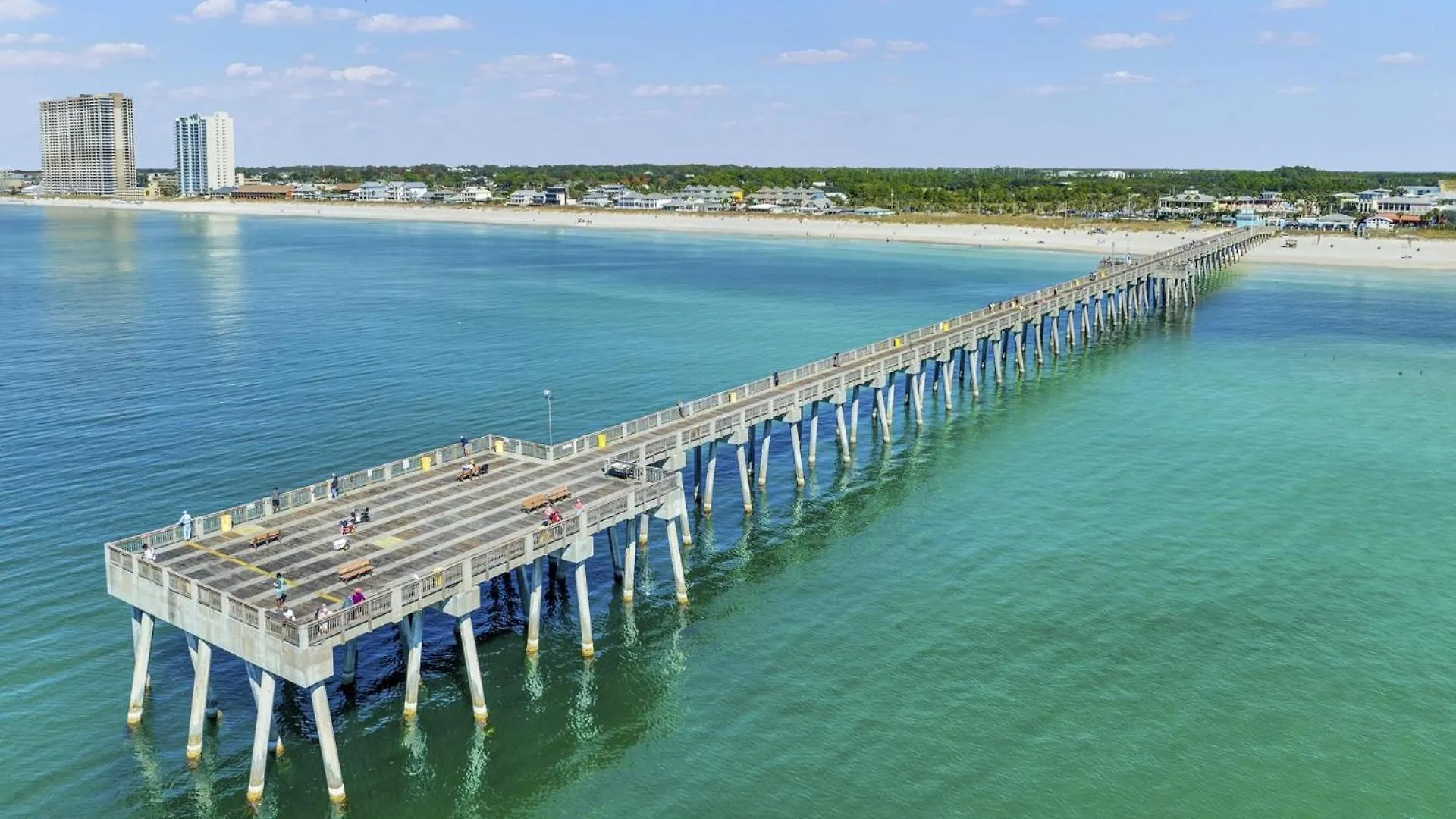 Charming 2 Bedroom Beach Cottage, Free Daily Activities Included, Sleeps 8, Quiet! Home Panama City Beach